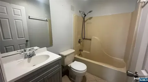 105 State Hackensack NJ 07601