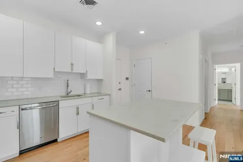11 Madison Avenue Westwood NJ 07675