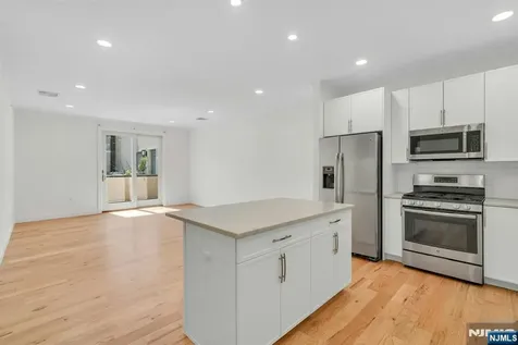 11 Madison Avenue Westwood NJ 07675