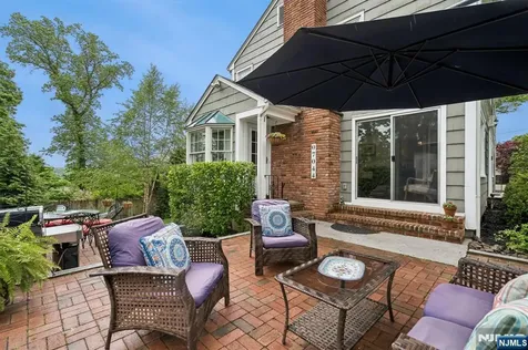 81 Mountain Road Verona NJ 07044