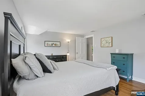30 Sherbrooke Parkway Livingston NJ 07039