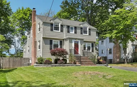 30 Sherbrooke Parkway Livingston NJ 07039