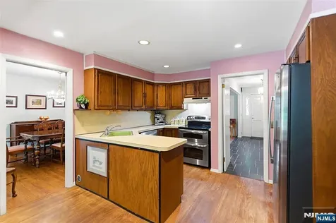 1 Winding Way North Caldwell NJ 07006