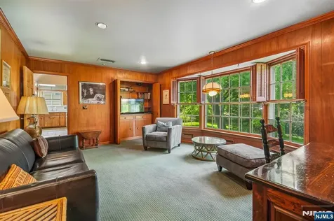 188 Charlotte Place Englewood Cliffs NJ 07632