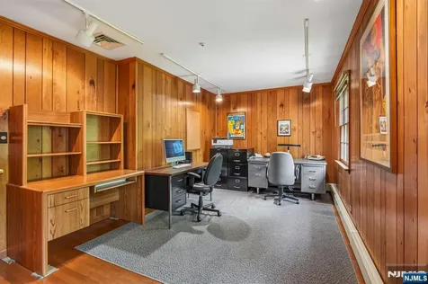 188 Charlotte Place Englewood Cliffs NJ 07632