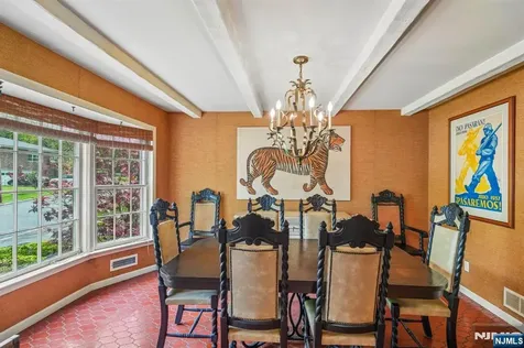188 Charlotte Place Englewood Cliffs NJ 07632