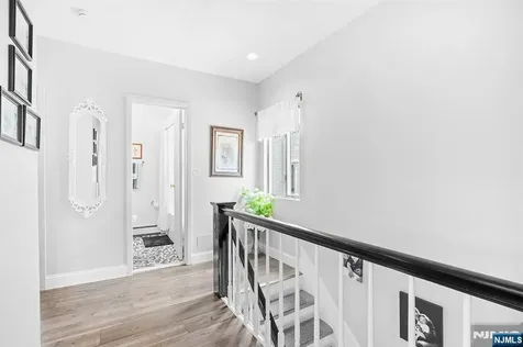 1631 Maple Street Fort Lee NJ 07024
