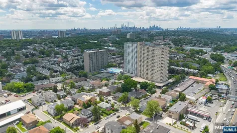 1631 Maple Street Fort Lee NJ 07024
