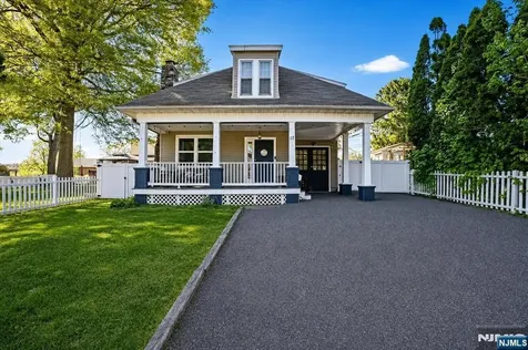 15 Center Street Mount Olive Township NJ 07828