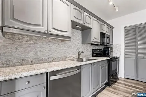 15 Center Street Mount Olive Township NJ 07828