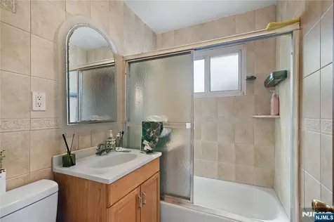 200 Bradford Avenue Linden NJ 07036