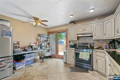 200 Bradford Avenue Linden NJ 07036