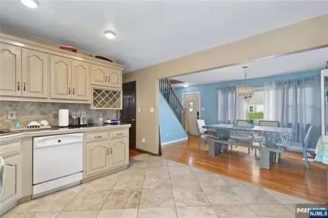 200 Bradford Avenue Linden NJ 07036
