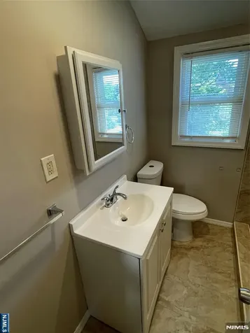 544 Oritani Place Teaneck NJ 07666