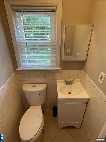 544 Oritani Place Teaneck NJ 07666