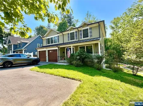 252 4th Avenue Westwood NJ 07675