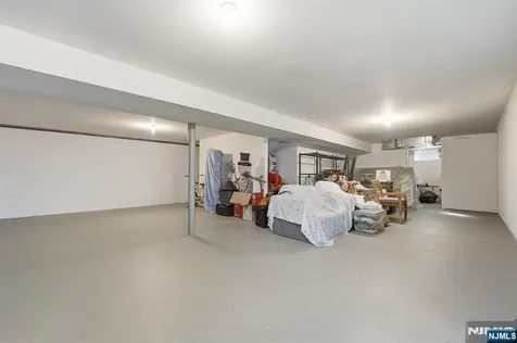 252 4th Avenue Westwood NJ 07675
