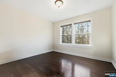 252 4th Avenue Westwood NJ 07675