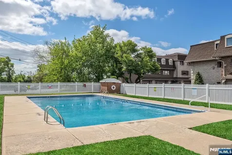 565 Grove Street Clifton NJ 07013