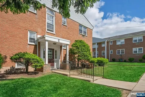 565 Grove Street Clifton NJ 07013
