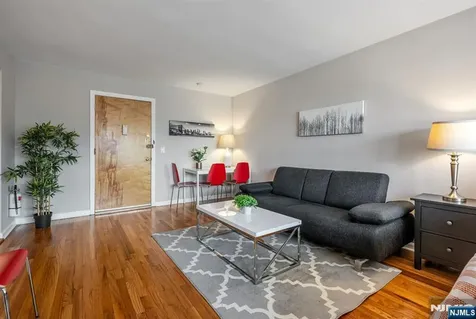 565 Grove Street Clifton NJ 07013