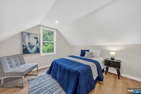 484 Sylvan Street Saddle Brook NJ 07663