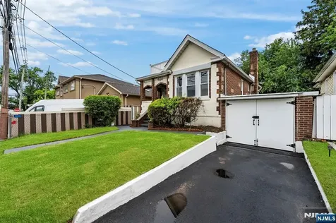 484 Sylvan Street Saddle Brook NJ 07663
