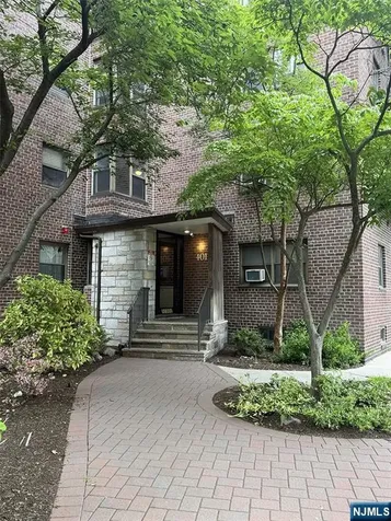 401 Park Fort Lee NJ 07024