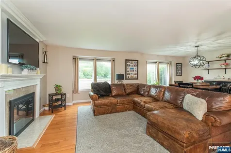 3 Freedom Court Montville Township NJ 07045