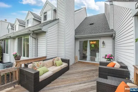 3 Freedom Court Montville Township NJ 07045