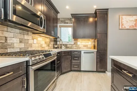 3 Freedom Court Montville Township NJ 07045