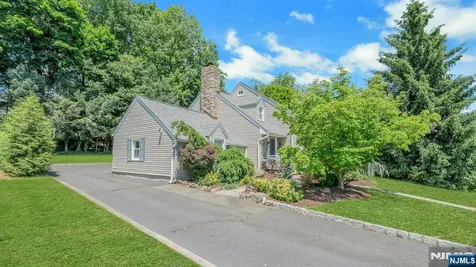 140 Boulevard Glen Rock NJ 07452