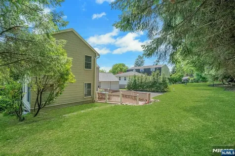140 Boulevard Glen Rock NJ 07452