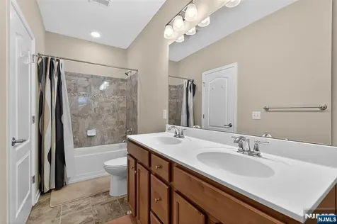 93 Wesmont Drive Wood Ridge NJ 07075
