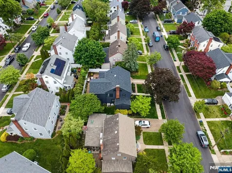 45 Highfield Road Bloomfield NJ 07003