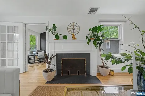 45 Highfield Road Bloomfield NJ 07003