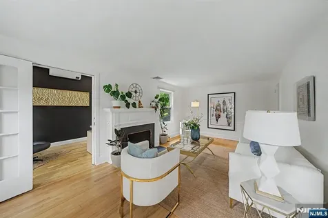 45 Highfield Road Bloomfield NJ 07003
