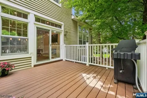 32 Kent Drive Roseland NJ 07068