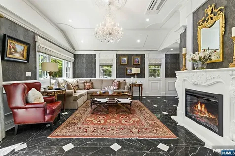 354 W Grand Avenue Montvale NJ 07645