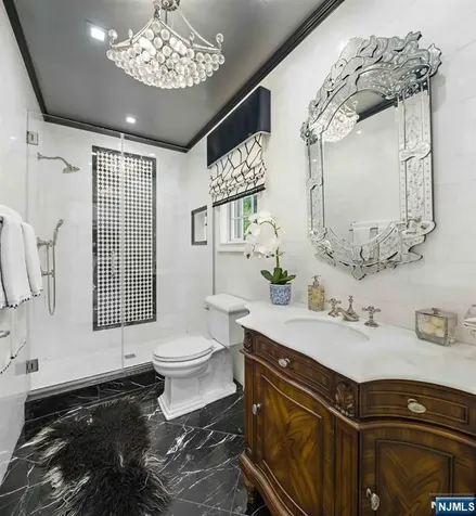 354 W Grand Avenue Montvale NJ 07645