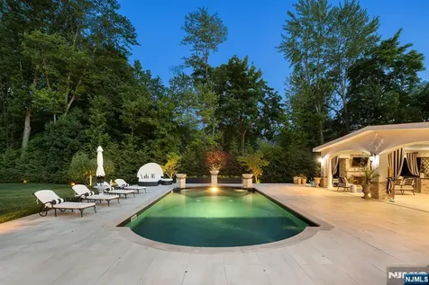 354 W Grand Avenue Montvale NJ 07645