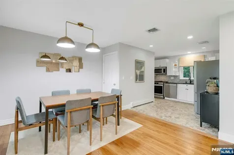 57 Stonefield Road Glen Rock NJ 07452