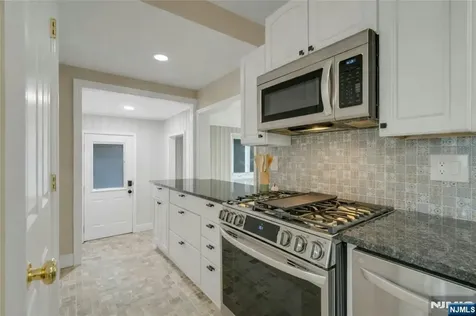 57 Stonefield Road Glen Rock NJ 07452