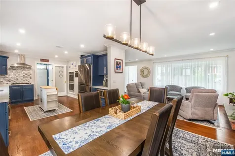 19 Plymouth Place Roseland NJ 07068