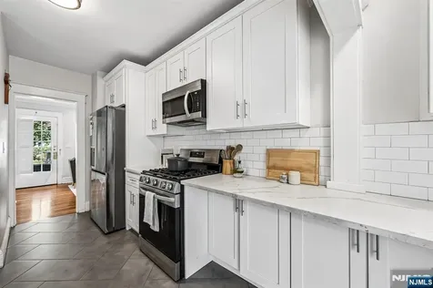 163 Poplar Avenue Hackensack NJ 07601