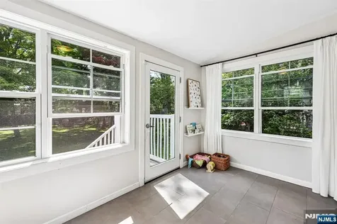 163 Poplar Avenue Hackensack NJ 07601