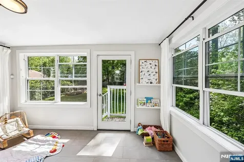 163 Poplar Avenue Hackensack NJ 07601