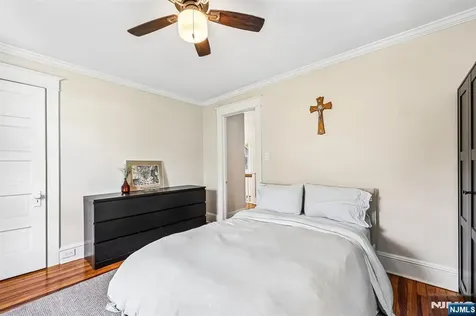 163 Poplar Avenue Hackensack NJ 07601