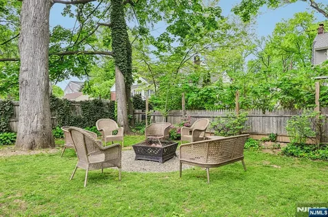 163 Poplar Avenue Hackensack NJ 07601