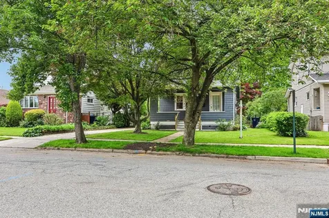 163 Poplar Avenue Hackensack NJ 07601